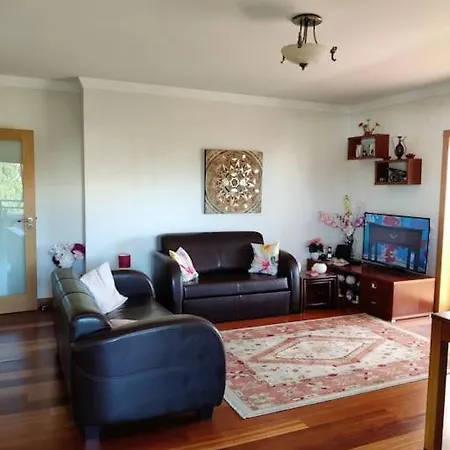 Appartement 2 Bedroom Floor In *