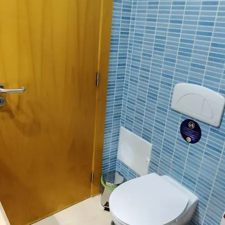 Apartment 2 Bedroom Floor In