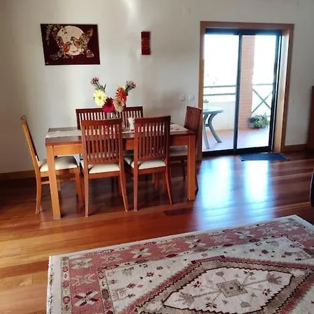 2 Bedroom Floor In アルブフェイラ