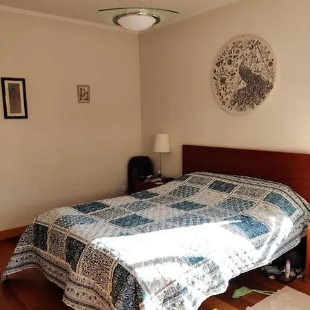 2 Bedroom Floor In